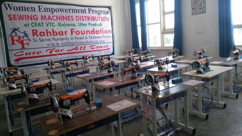2018 - Sewing Machines Distribution to Orphans and Poor Girls graduated at VTC Kairana in Uttar Pradesh